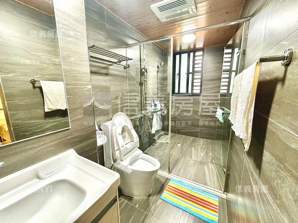 仁雄商圈輕屋齡車墅房屋室內格局與周邊環境