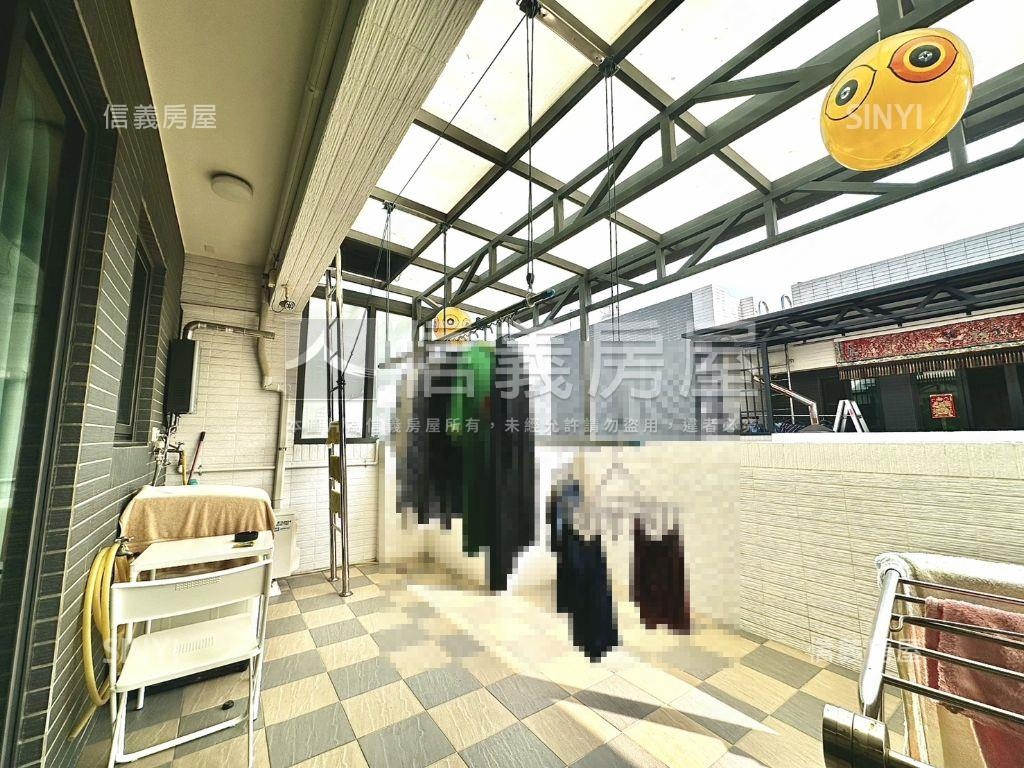 仁雄商圈輕屋齡車墅房屋室內格局與周邊環境