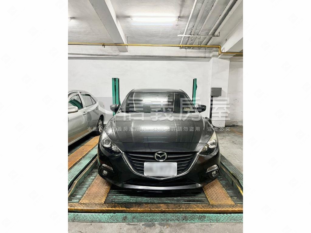 松竹捷運２房２衛＋車位房屋室內格局與周邊環境