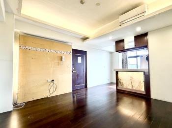 松竹捷運２衛浴＋車位