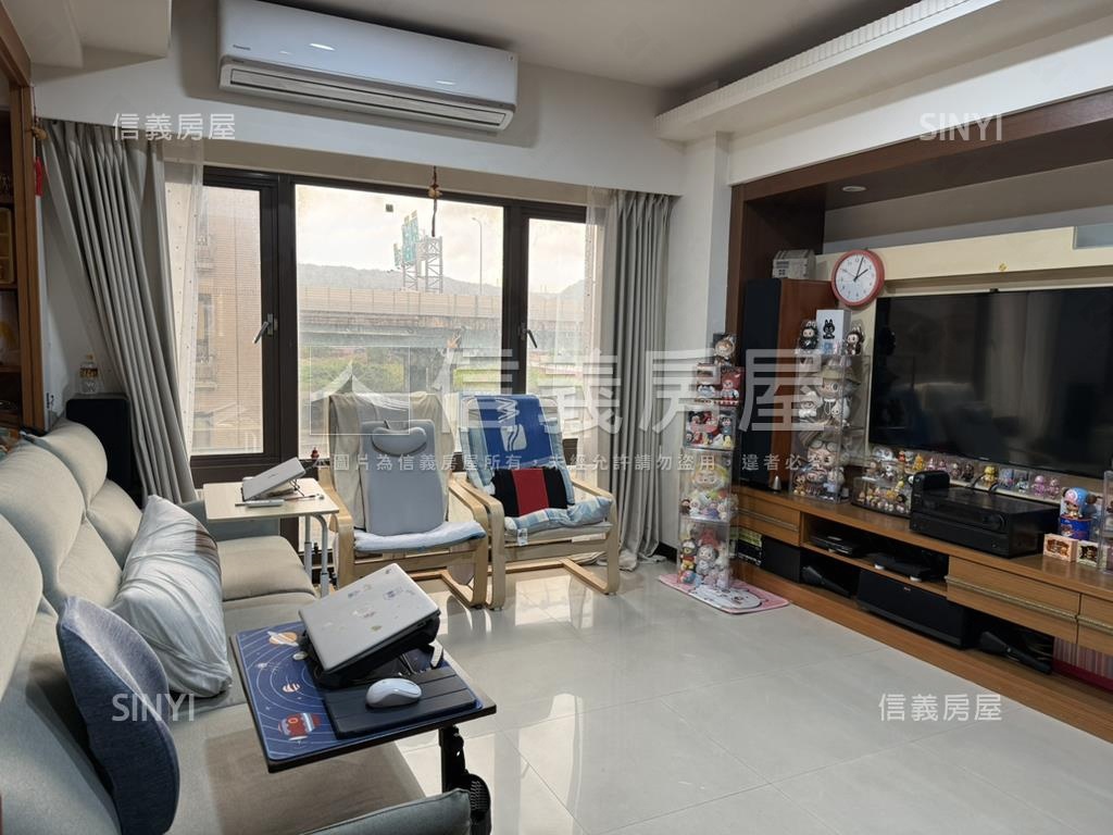 帝后極美４房車位房屋室內格局與周邊環境