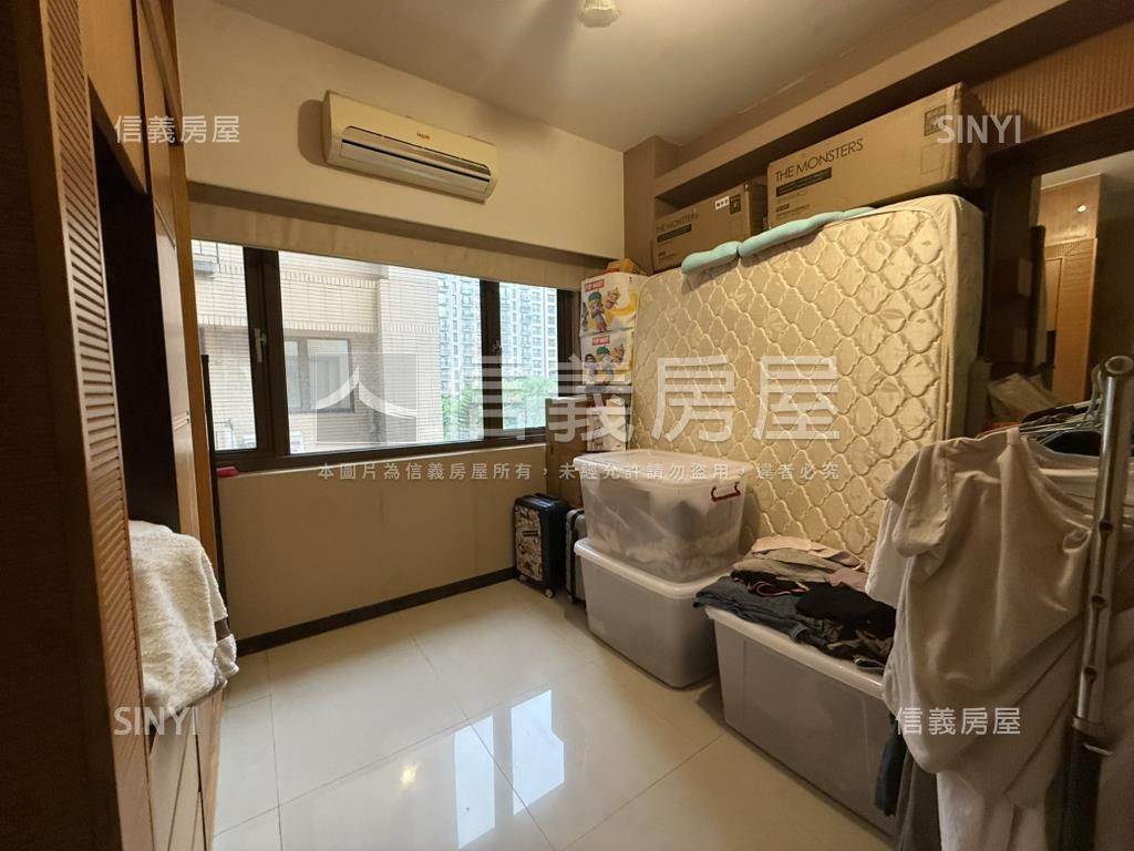 帝后極美４房車位房屋室內格局與周邊環境