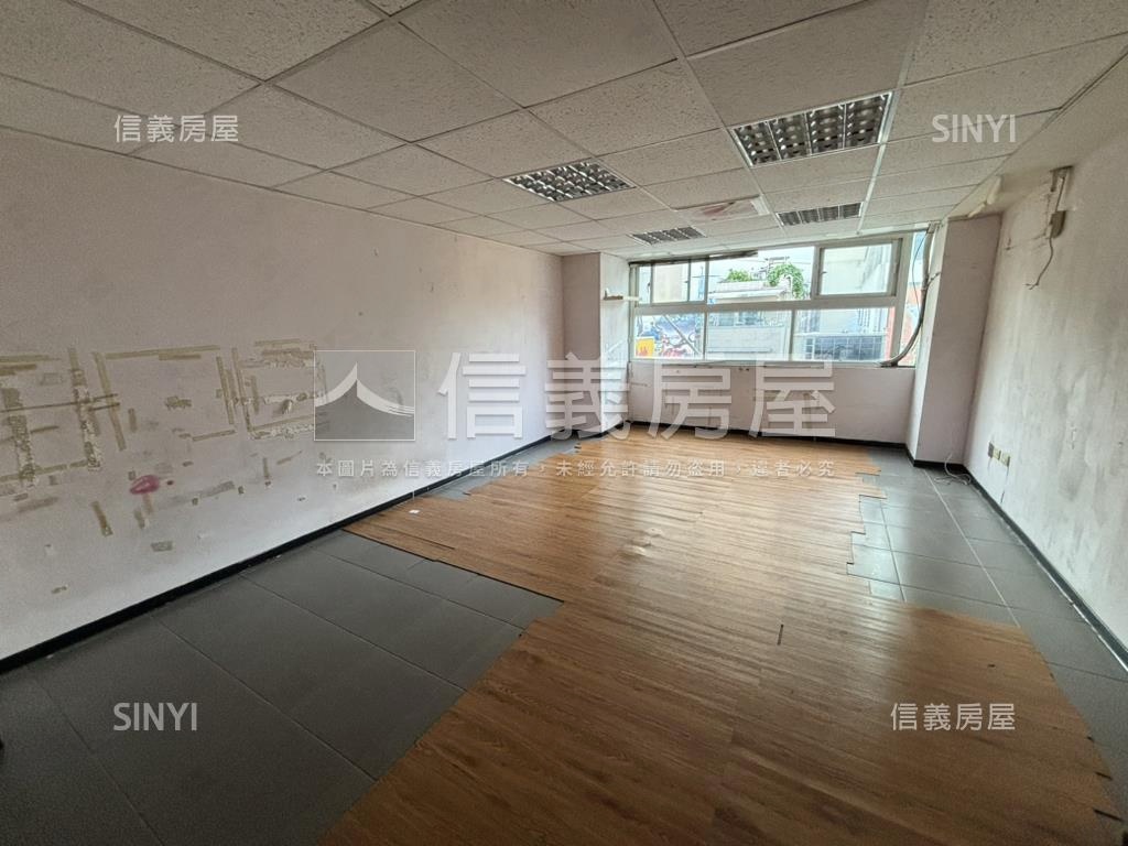 漢神商圈熱鬧金店房屋室內格局與周邊環境