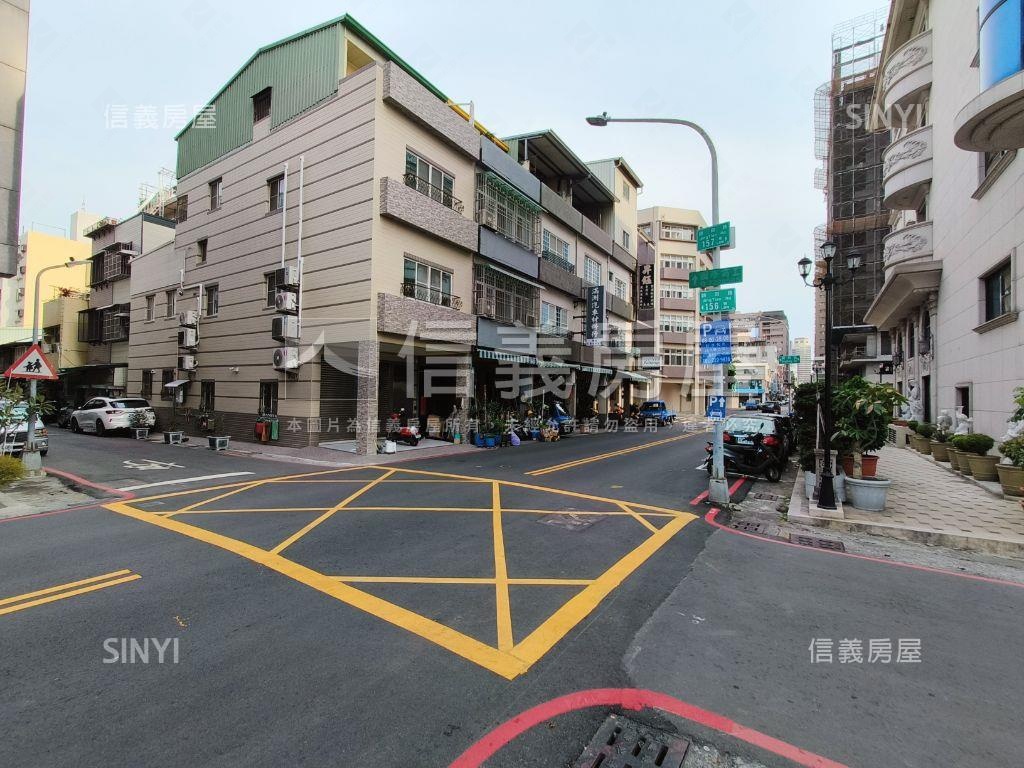 新興公園低單價活巷透天房屋室內格局與周邊環境