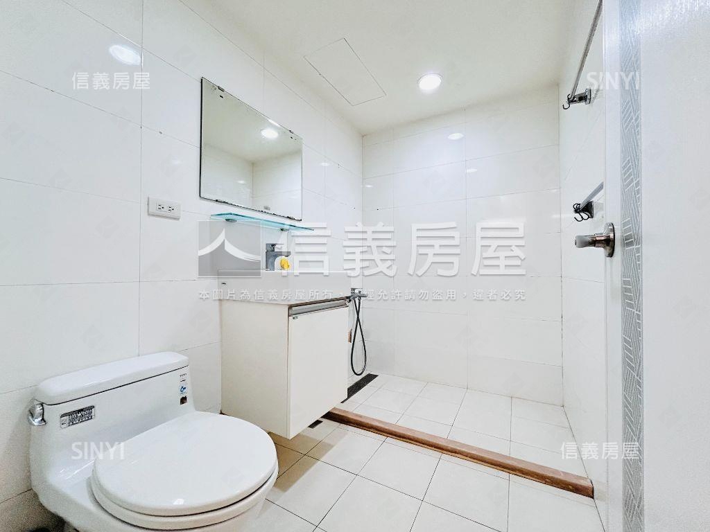 龍安街【國強】４房雙車位房屋室內格局與周邊環境