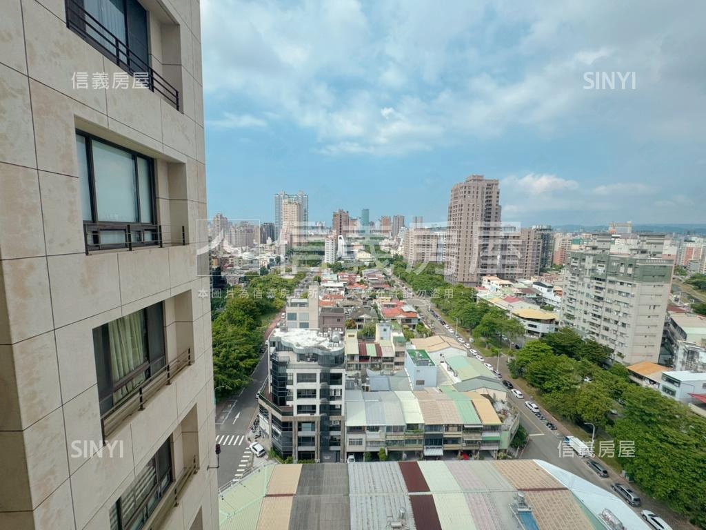 專任熊都國美高樓視野戶房屋室內格局與周邊環境