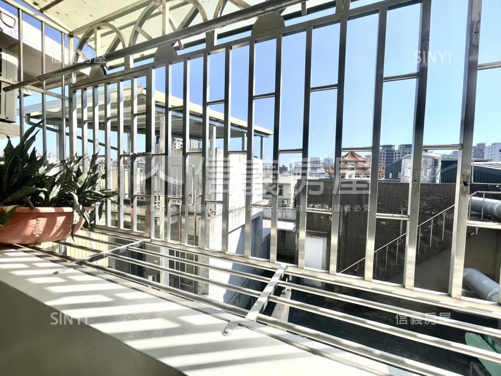 巨蛋·新上街屋況棒溫馨宅房屋室內格局與周邊環境