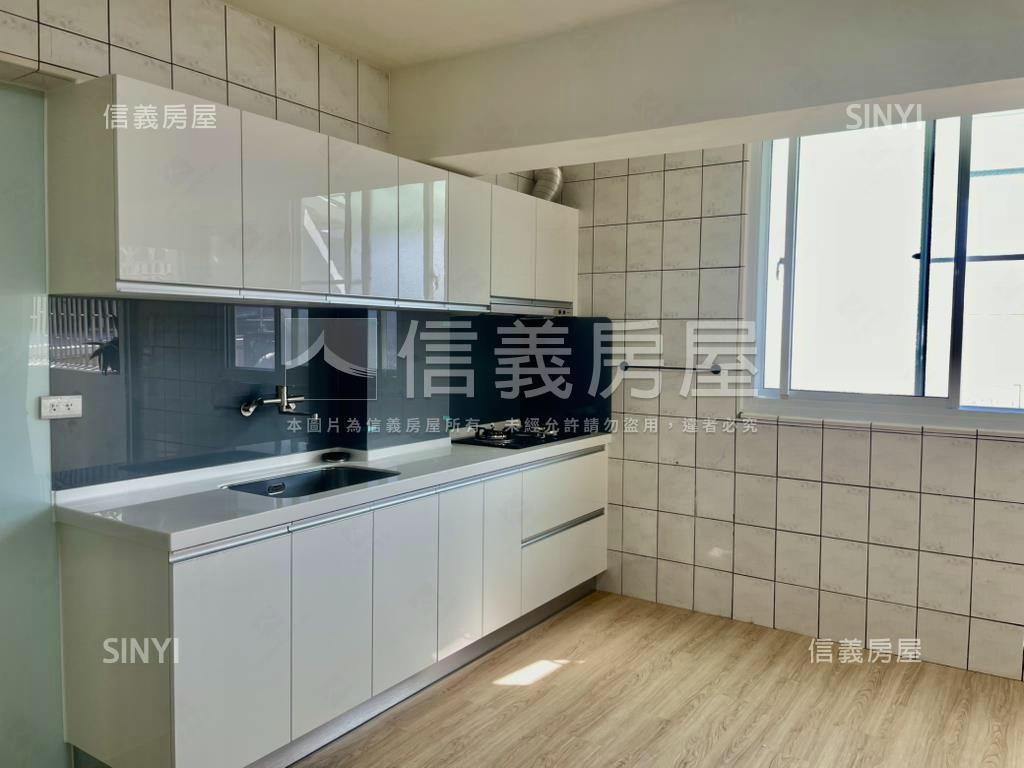 巨蛋·新上街屋況棒溫馨宅房屋室內格局與周邊環境