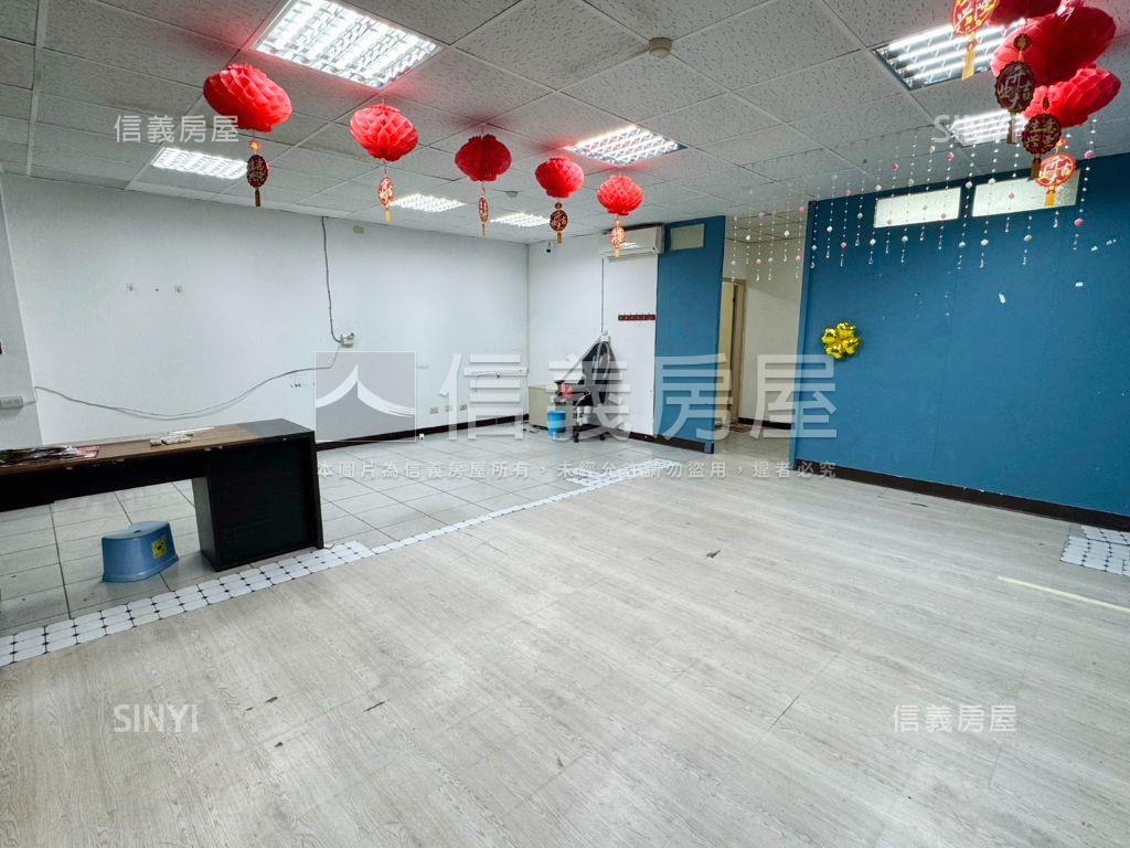 三峽風采·市區創業寬店面房屋室內格局與周邊環境
