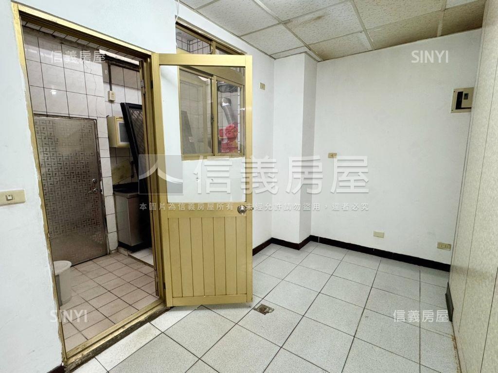 三峽風采·市區創業寬店面房屋室內格局與周邊環境