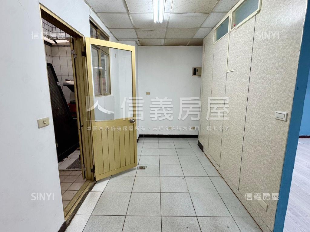 三峽風采·市區創業寬店面房屋室內格局與周邊環境
