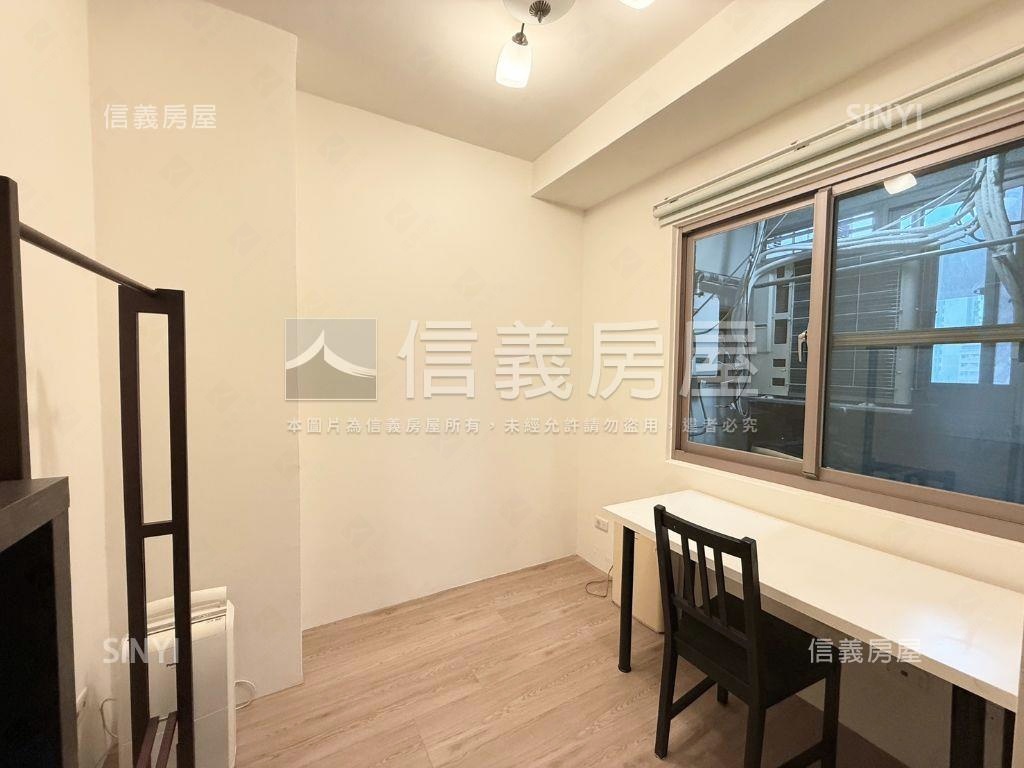 敦煌面公園３房房屋室內格局與周邊環境
