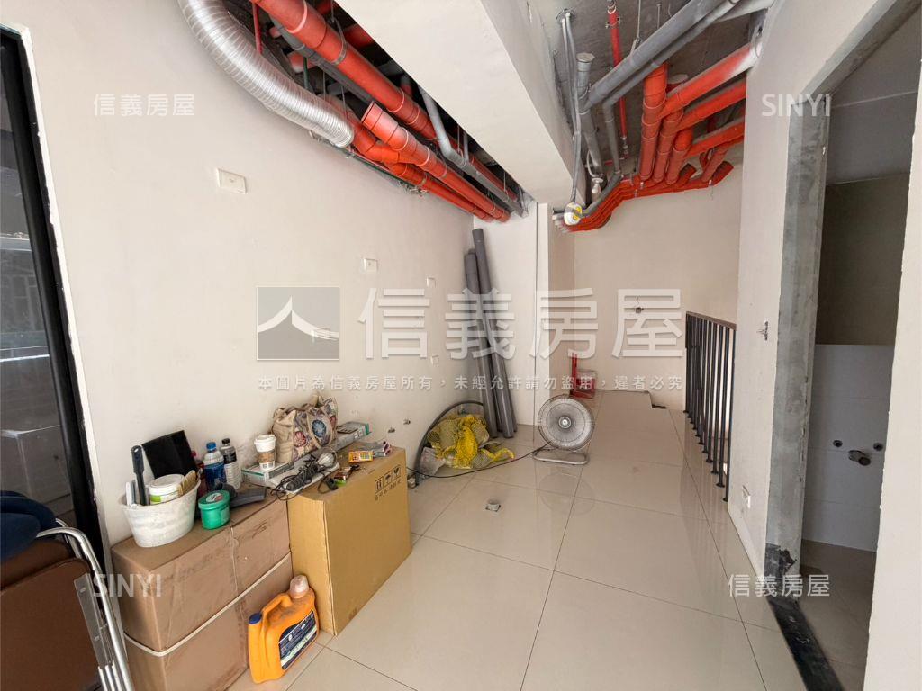 家格綻綻店面Ａ房屋室內格局與周邊環境