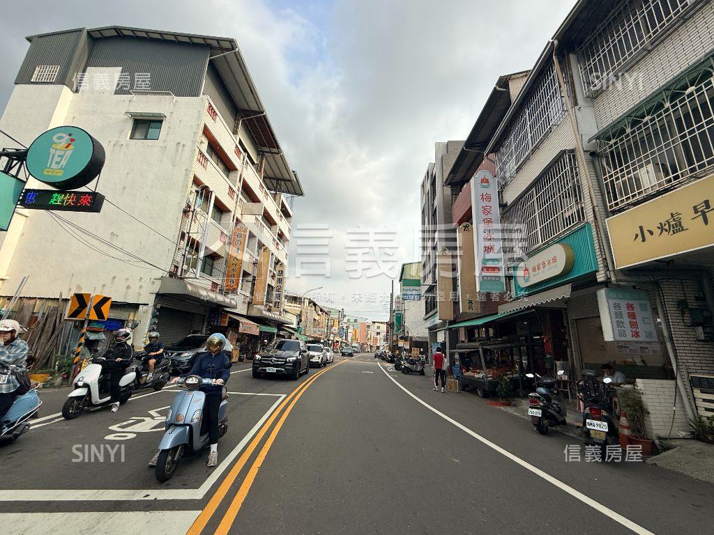 勤益科大旁新成屋穩租３套房屋室內格局與周邊環境