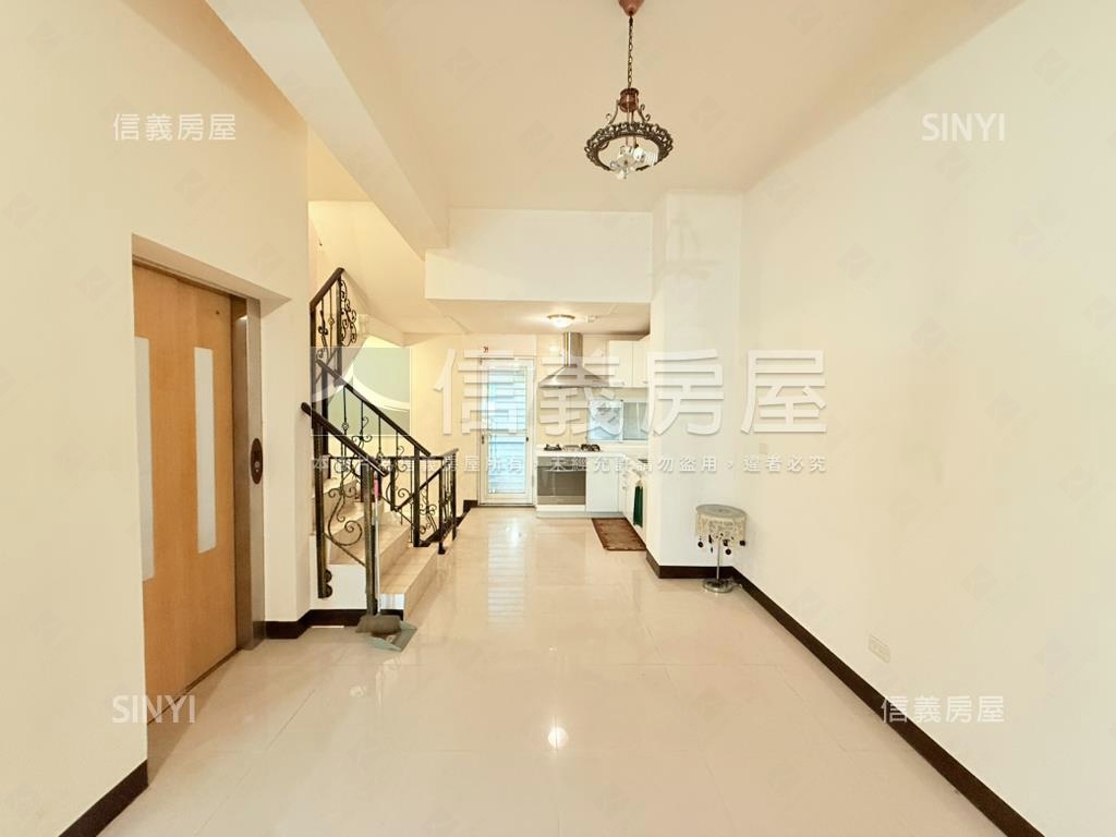 北大特區＊電梯型透天房屋室內格局與周邊環境