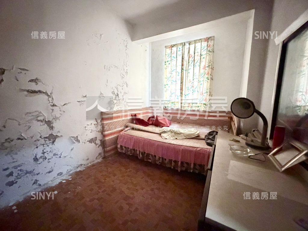 山子頂公園旁美透天房屋室內格局與周邊環境