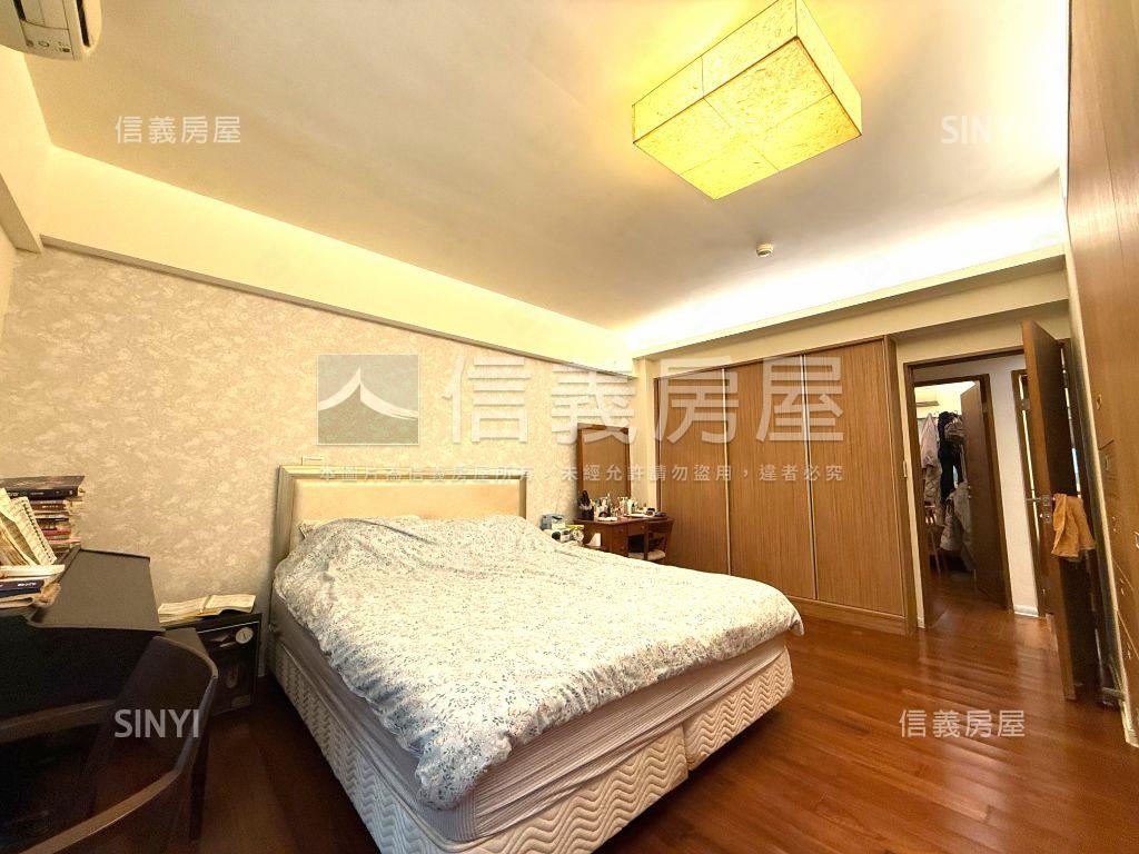 精忠新城有裝潢好停車位房屋室內格局與周邊環境