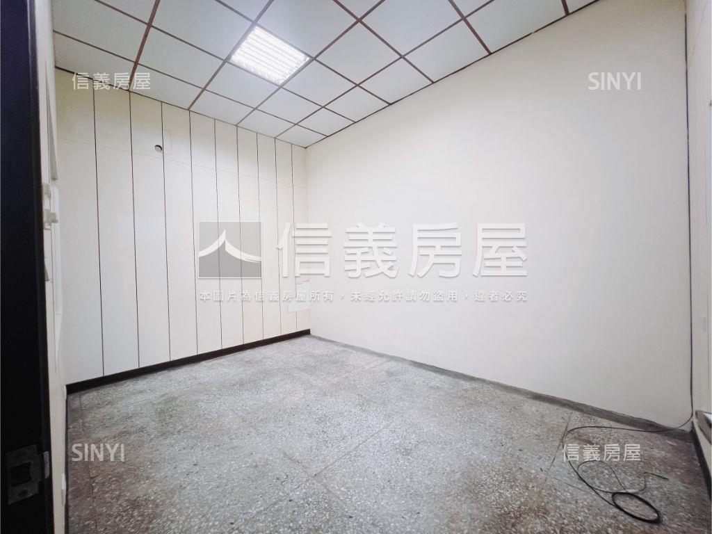 【亞洲路】低總價廠辦釋出房屋室內格局與周邊環境
