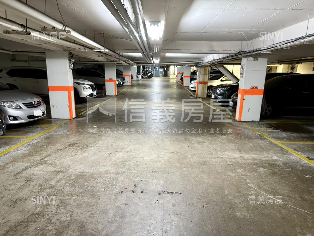 吉祥園●寬敞舒適●樓中樓房屋室內格局與周邊環境