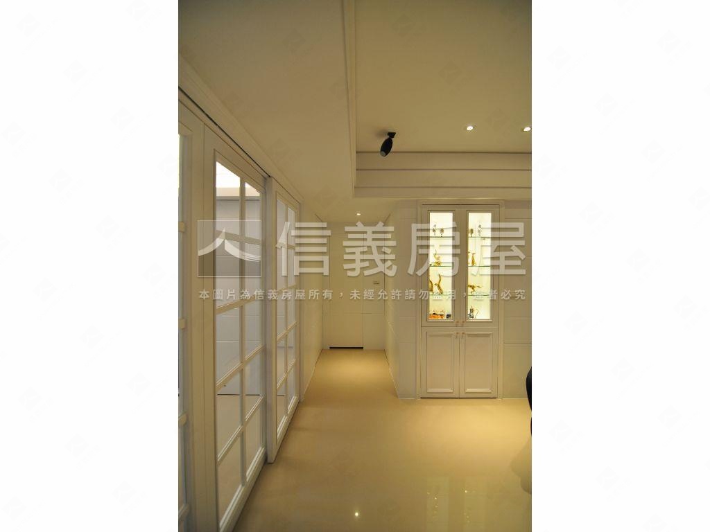 玄泰美式古典精裝豪邸房屋室內格局與周邊環境