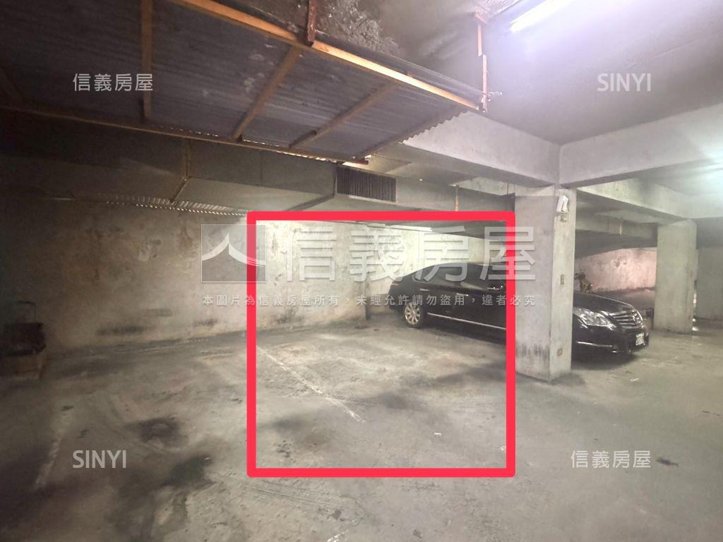 光復南路坡道平面車位房屋室內格局與周邊環境