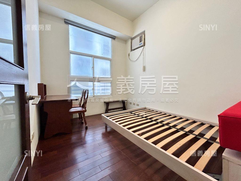 中山醫震後精裝潢兩房房屋室內格局與周邊環境