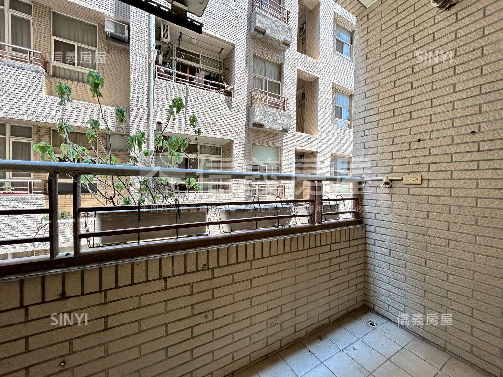中山醫震後精裝潢兩房房屋室內格局與周邊環境