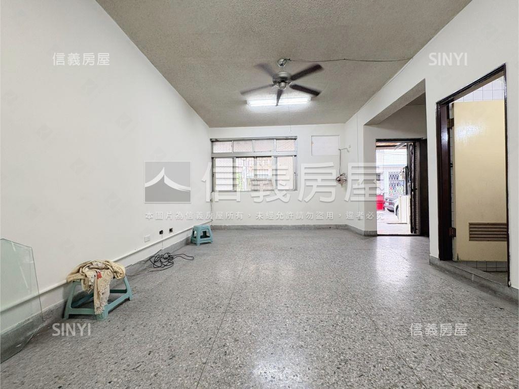 近長億，大面寬臨路透天房屋室內格局與周邊環境