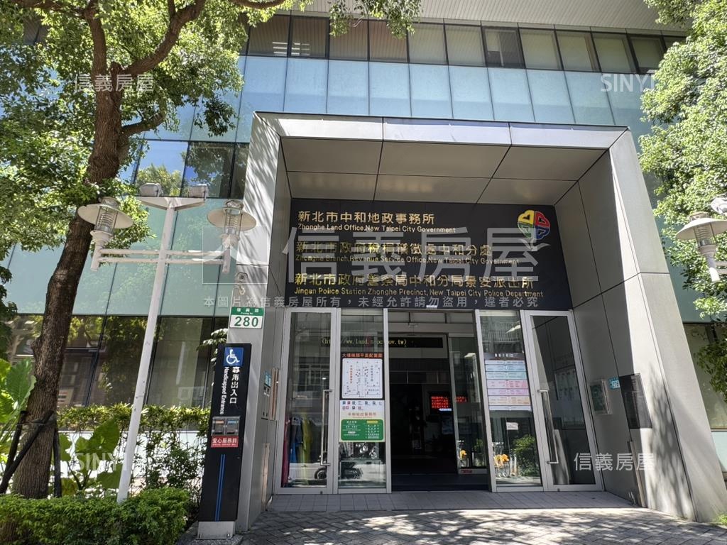 寶和植青Ａ棟３房車位房屋室內格局與周邊環境