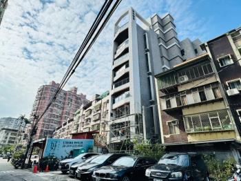 寶和植青３房車位即將完工