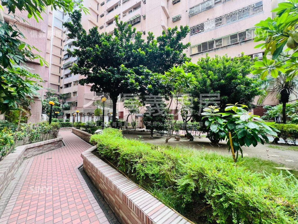 雙衛開窗採光佳屋況美三房房屋室內格局與周邊環境