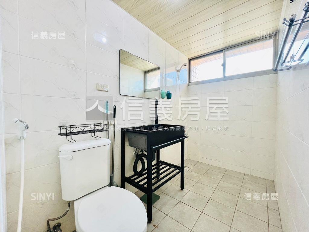 雙衛開窗採光佳屋況美三房房屋室內格局與周邊環境