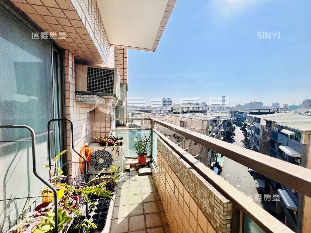 雙衛開窗採光佳屋況美三房房屋室內格局與周邊環境