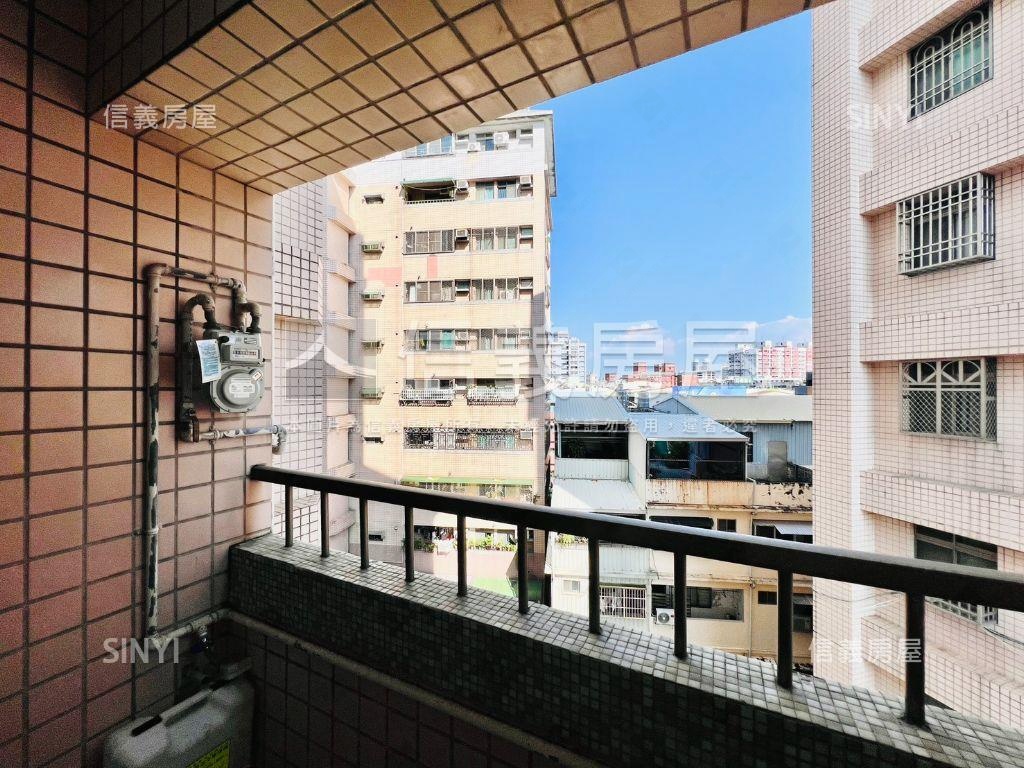 雙衛開窗採光佳屋況美三房房屋室內格局與周邊環境
