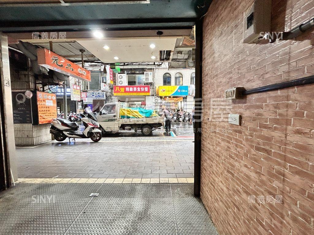 【北車】馬路人潮雙店面房屋室內格局與周邊環境