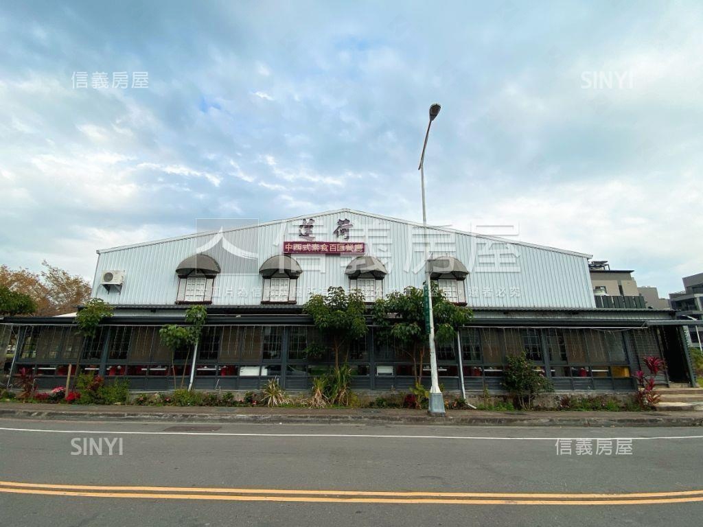 面生態公園霸氣黃金大角店房屋室內格局與周邊環境