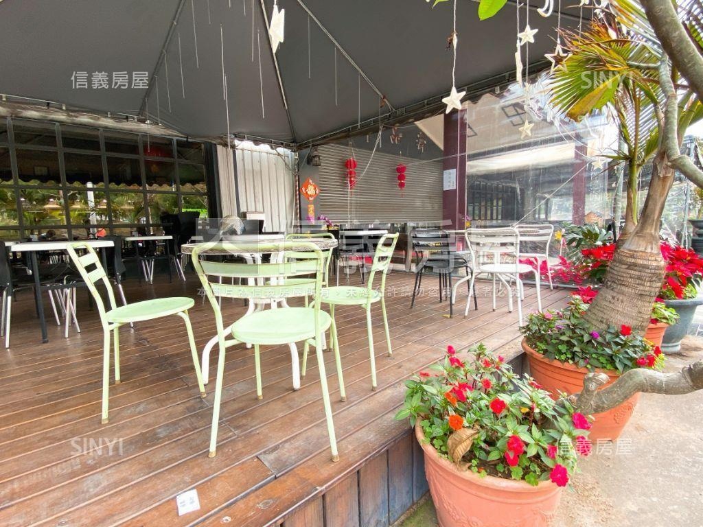 面生態公園霸氣黃金大角店房屋室內格局與周邊環境