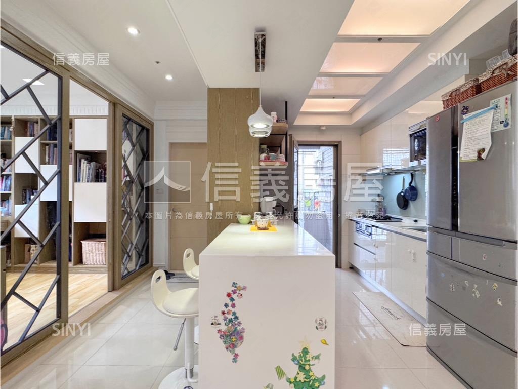 永安樂活時尚四房車位房屋室內格局與周邊環境