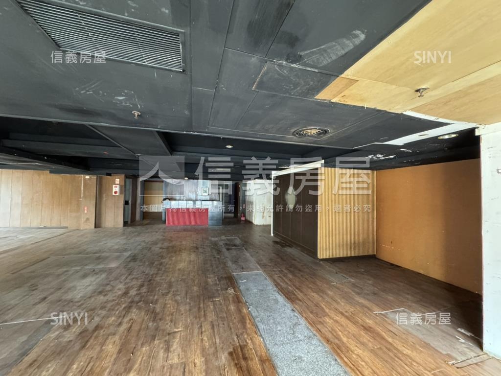 近火車站民生路大坪數商辦房屋室內格局與周邊環境