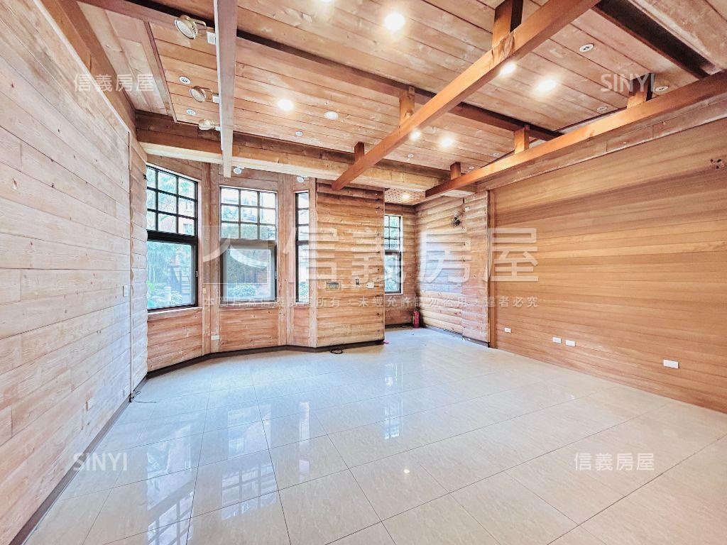 稀有釋出美式建築福太別墅房屋室內格局與周邊環境