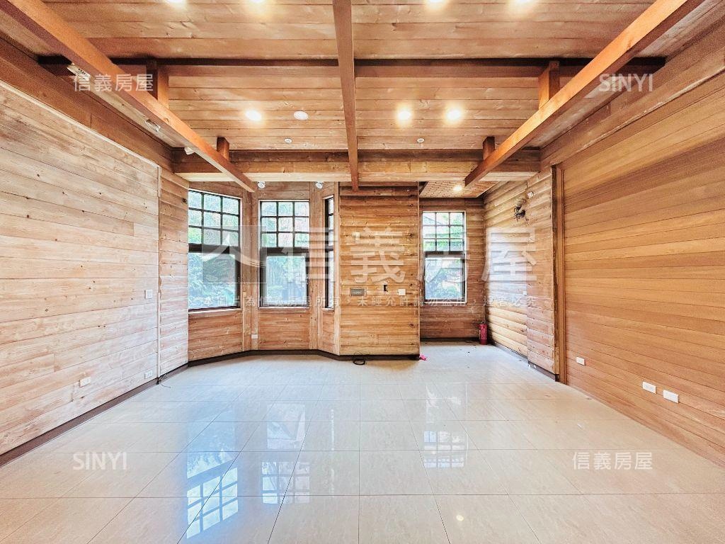 稀有釋出美式建築福太別墅房屋室內格局與周邊環境