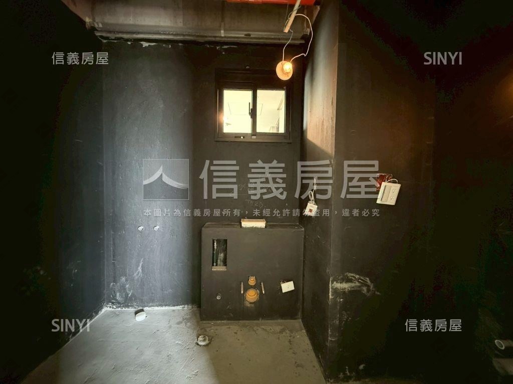 面河畔惠宇上和雙車位房屋室內格局與周邊環境