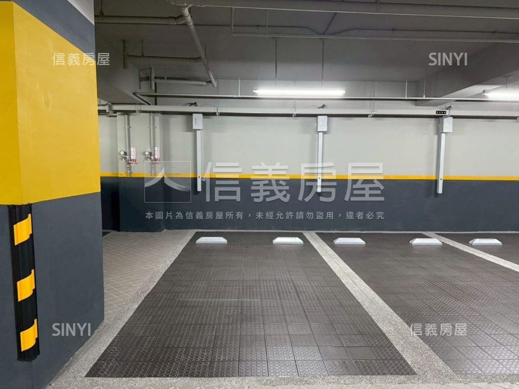 面河畔惠宇上和雙車位房屋室內格局與周邊環境