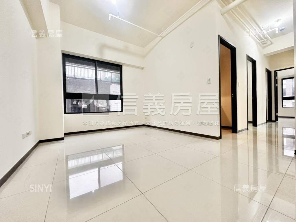 帝國花園高樓採光佳三房房屋室內格局與周邊環境