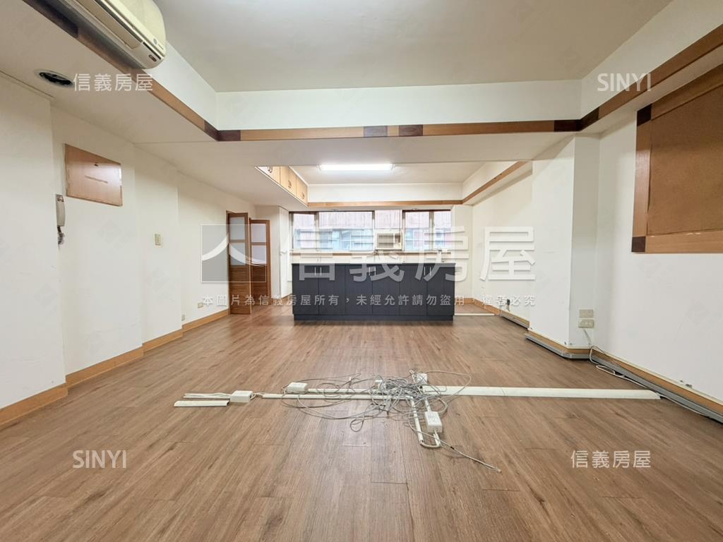 北車雙星獨戶美廈房屋室內格局與周邊環境