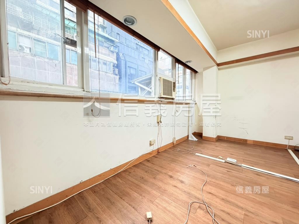 北車雙星獨戶美廈房屋室內格局與周邊環境