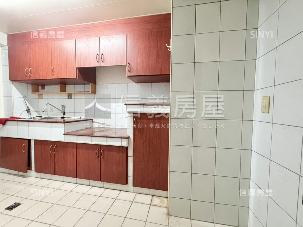 北車雙星獨戶美廈房屋室內格局與周邊環境