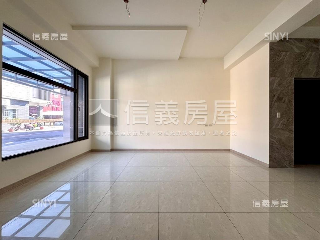 新平麗馳全新電梯臨路別墅房屋室內格局與周邊環境