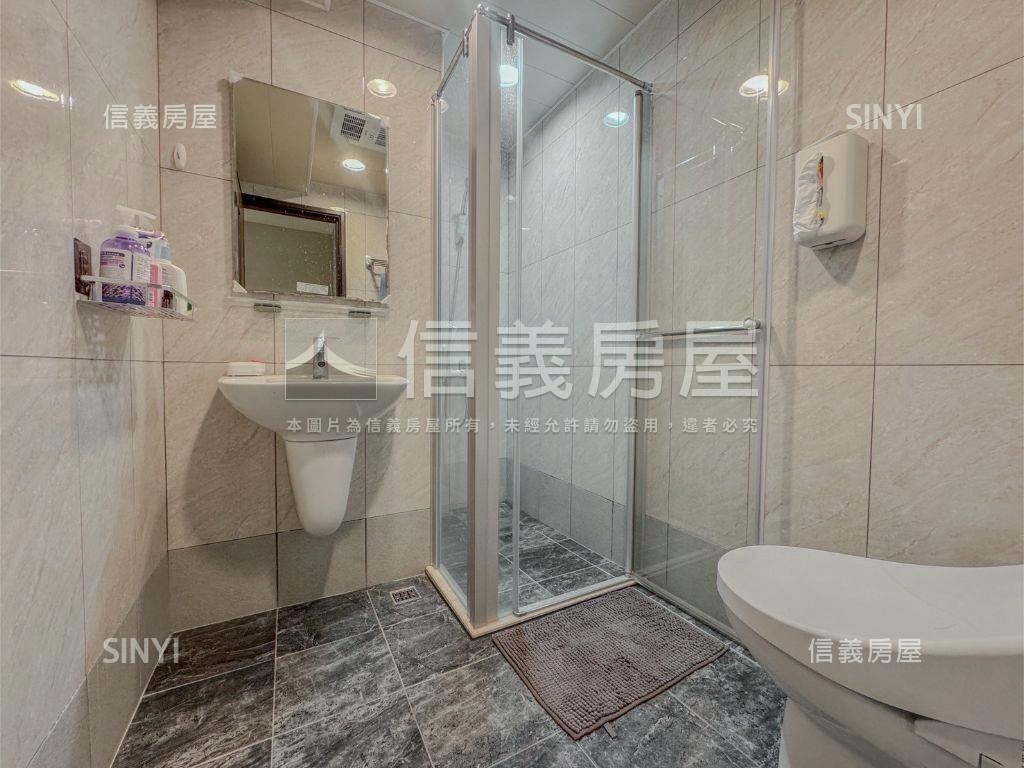 高醫商圈郡都高樓兩房美宅房屋室內格局與周邊環境