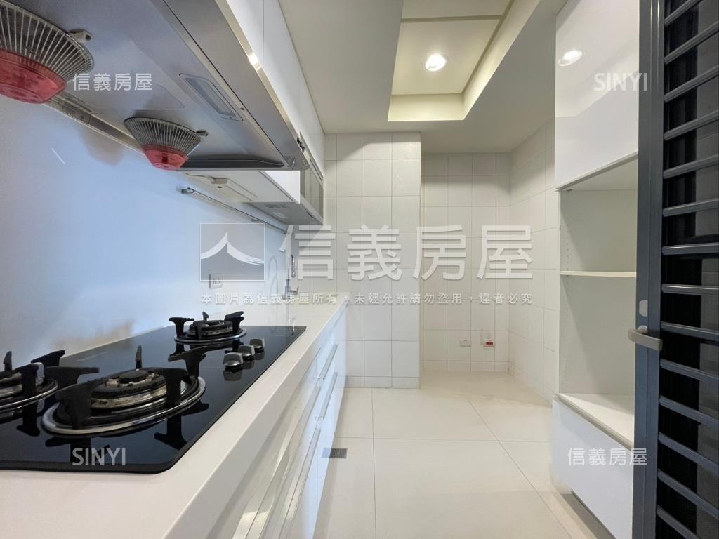 這讚的！惠宇晴山三房平車房屋室內格局與周邊環境